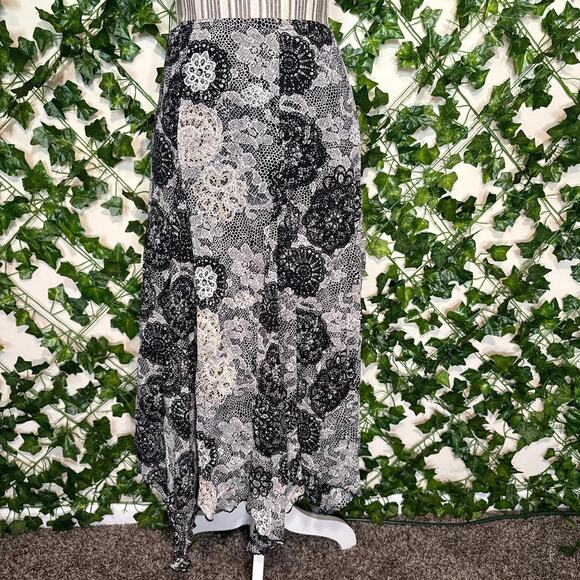 Fashion bug black tan and - Picture 2 of 4